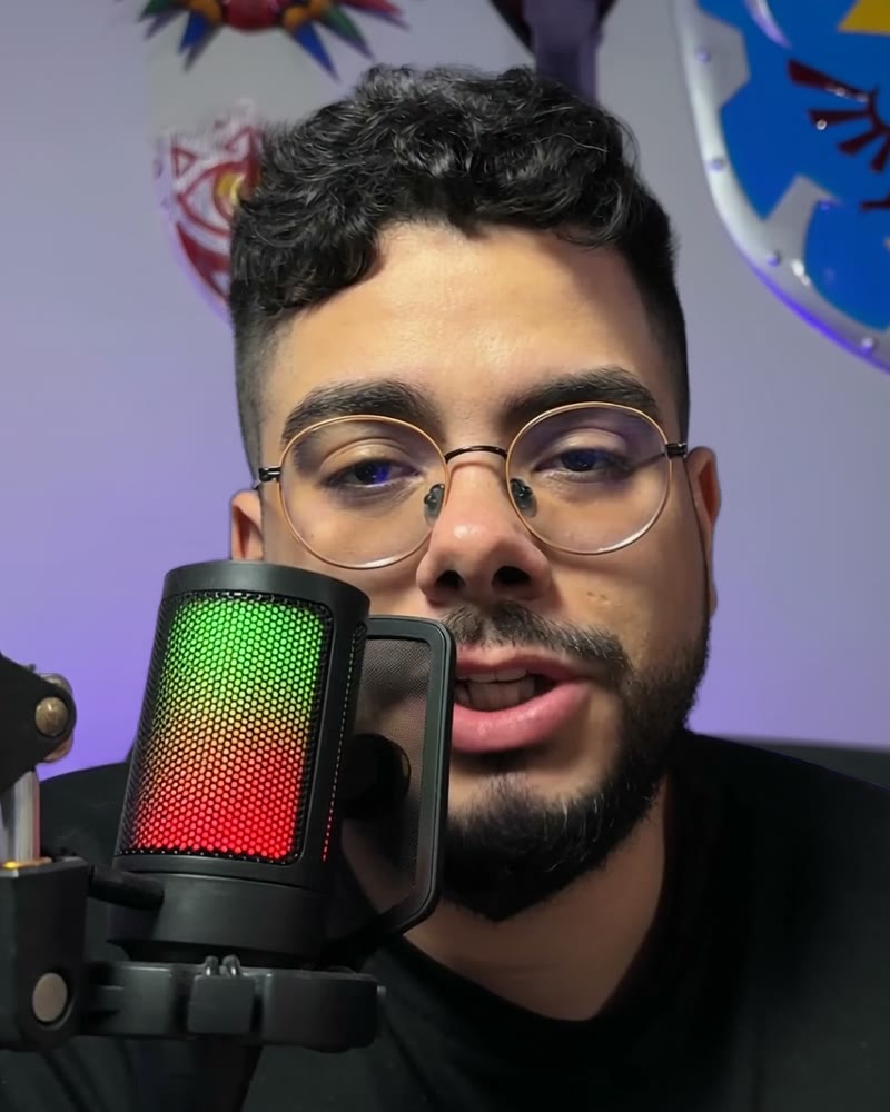 O avatar do Matheus feito na HeyGen, no mesmo enquadramento